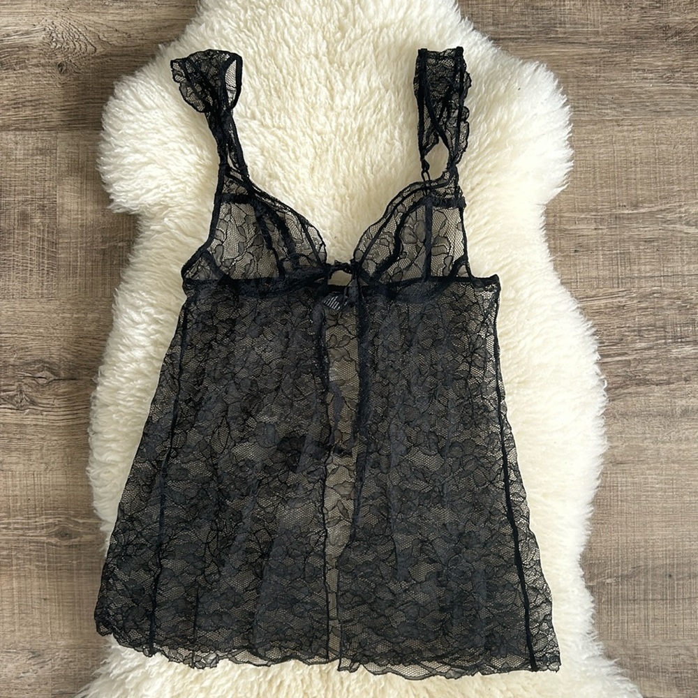 Y2K vintage Victoria’s Secret lace front tie babydoll lingerie size small